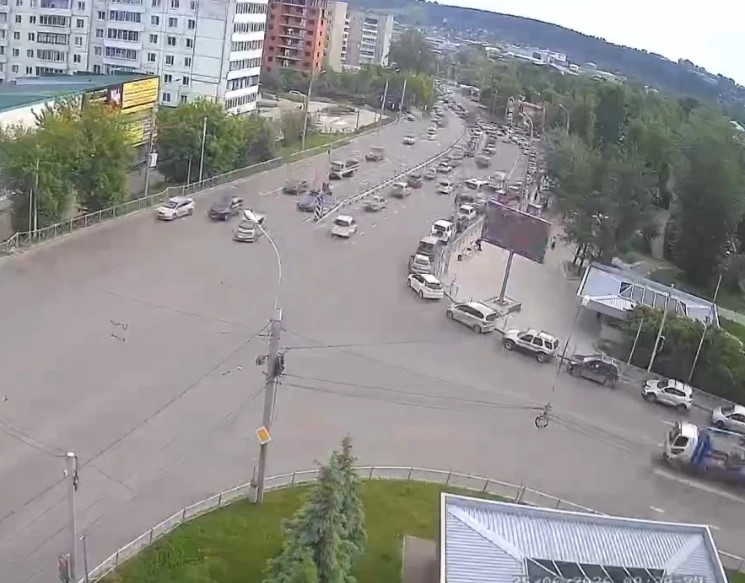 Обновлено: Из‑за северного завоза глава Иркутской области Игорь Кобзев попросил в Москве приоритетной поддержки на фоне топливного дефицита