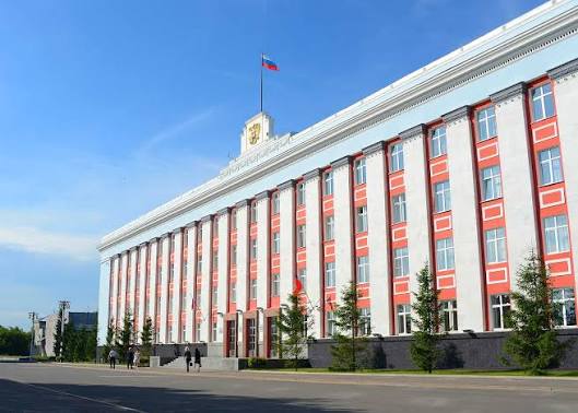 В Алтайском крае представили бюджет на 2027 год, 70% расходов пойдут на социальные выплаты 