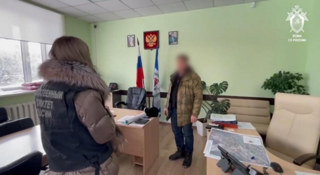Следователь к кабинете главы Бодайбо
