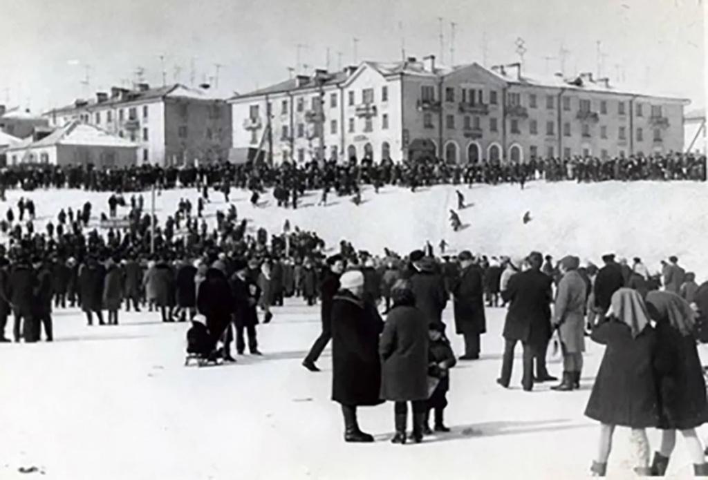 История города Бородино Уличные гуляния историческое фото