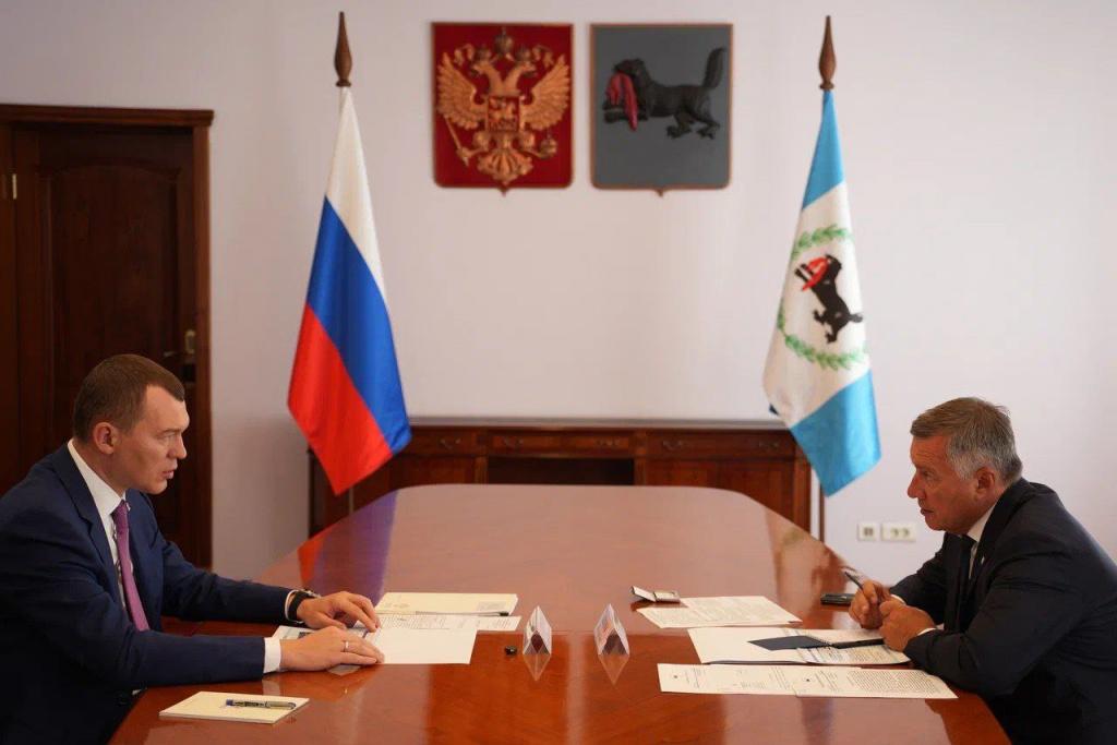 Михаил Детгтярев Игороь Кобзев фото минспорт Иркутской области.jpg