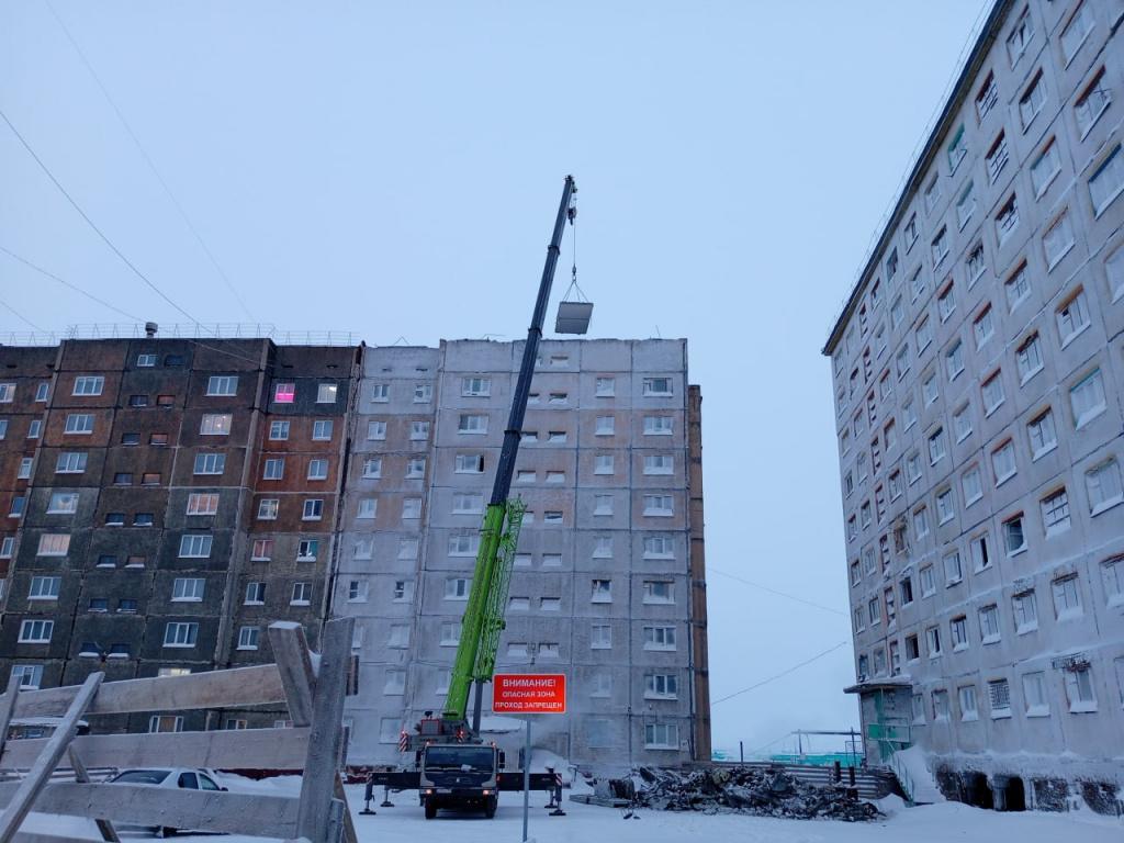 Аварийные дома в Норильске