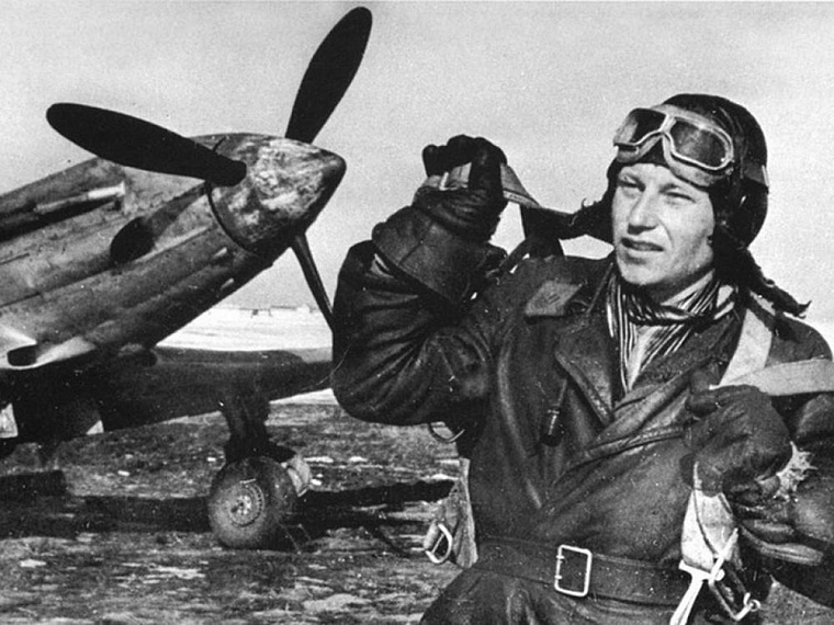 В Новосибирске начались съемки фильма о знаменитом советском летчике Александре Покрышкине