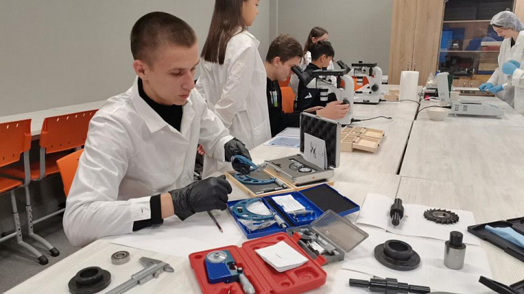 Техникумы Кузбасса получат гранты на создание производственных кластеров