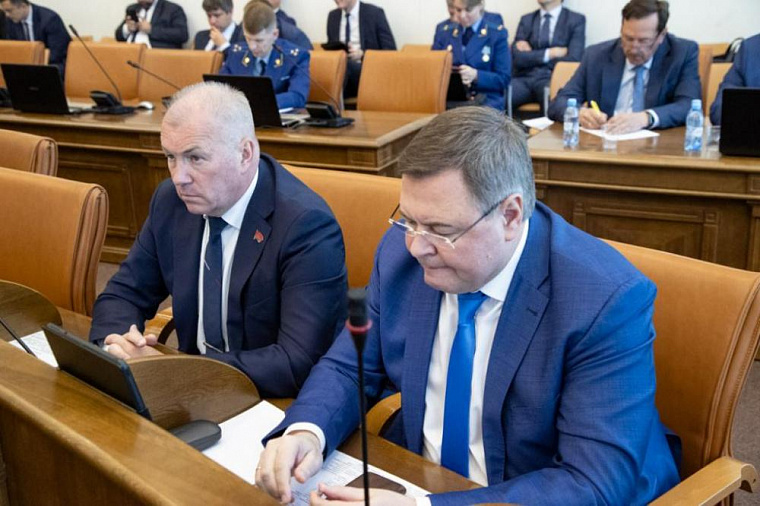 «Ситуация с Медным заводом в Норильске нас беспокоит, действуем по регламенту» – первая реакция красноярских депутатов на обращение Дроздова