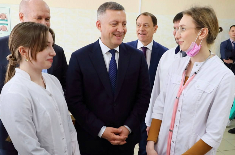Десант добровольцев из студентов-медиков создадут в Иркутской области для помощи в лечении участников СВО