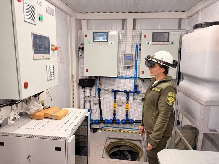 На шахте имени Кирова в Ленинск-Кузнецком Кемервоской области сброс сточных вод в реку Иня теперь контролируют онлайн