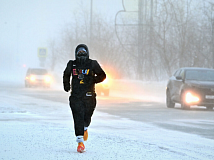 Сибиряк Егор Яровой пробежал 25 км в метель при -20°C от Норильска до Талнаха