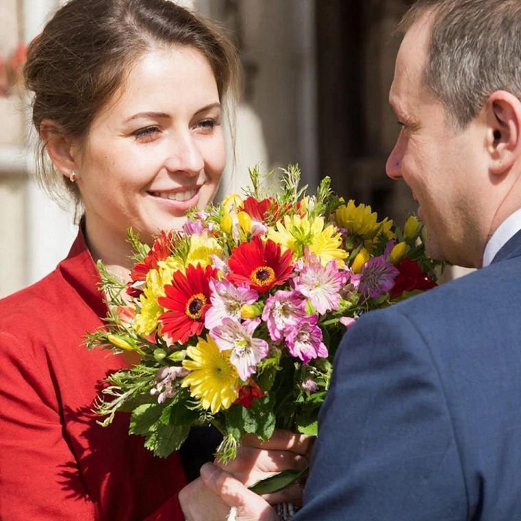 Россиянки рассказали, какие подарки не хотят получать на 8 Марта