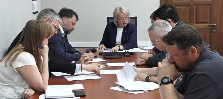 В Иркутской области формируют штаб для решения проблем аграриев с топливом