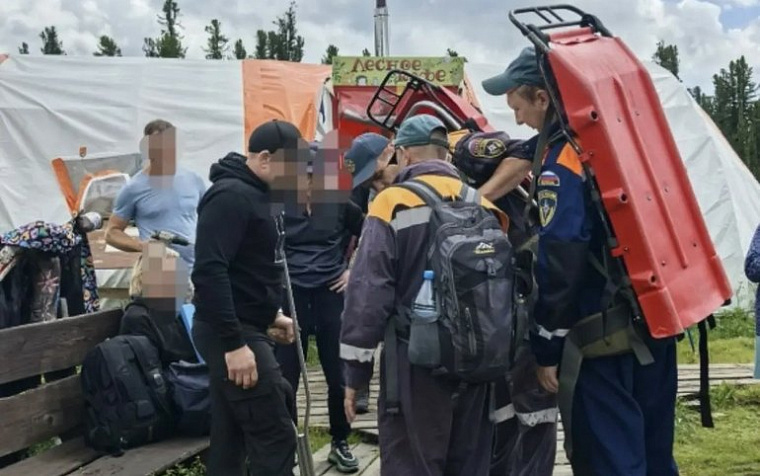 Молния ударила в группу туристов во время похода в природном парке Ергаки Красноярского края