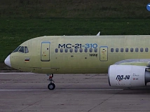 Иркутский авиазавод планирует в 2027 году выпускать один самолет МС-21 в 40 дней и самостоятельно красить лайнеры