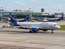 «Тяжёлый» МС-21: авиаэнтузиаст предложил утяжелить лайнер до 108 тонн для дальних перелётов