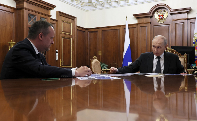 Глава Минтранса Андрей Никитин доложил президенту Владимиру Путину о ходе модернизации аэропорта в Братске