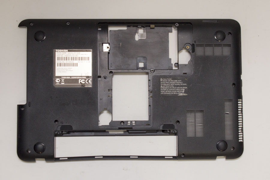 Нижняя часть корпуса (поддон) для Toshiba L855 V000270940