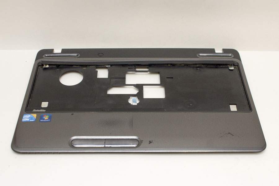 Верхняя часть корпуса (топкейс)для Toshiba Satellite L655  V000210760 B0443902