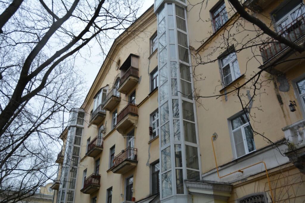 В доме на улице Маршала Новикова пройдет капремонт