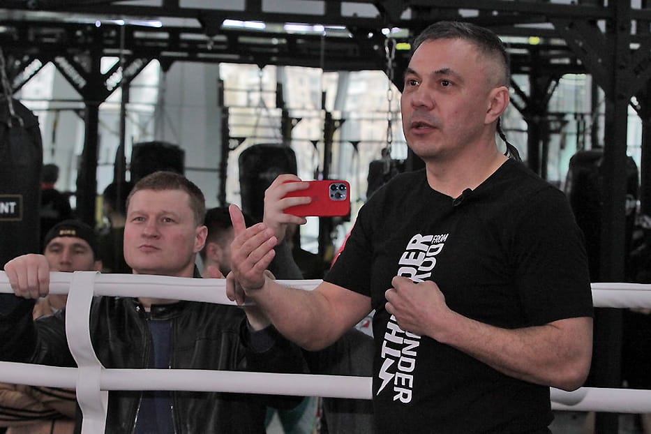 Костя Цзю бокс Фото Сергей Виноградов.