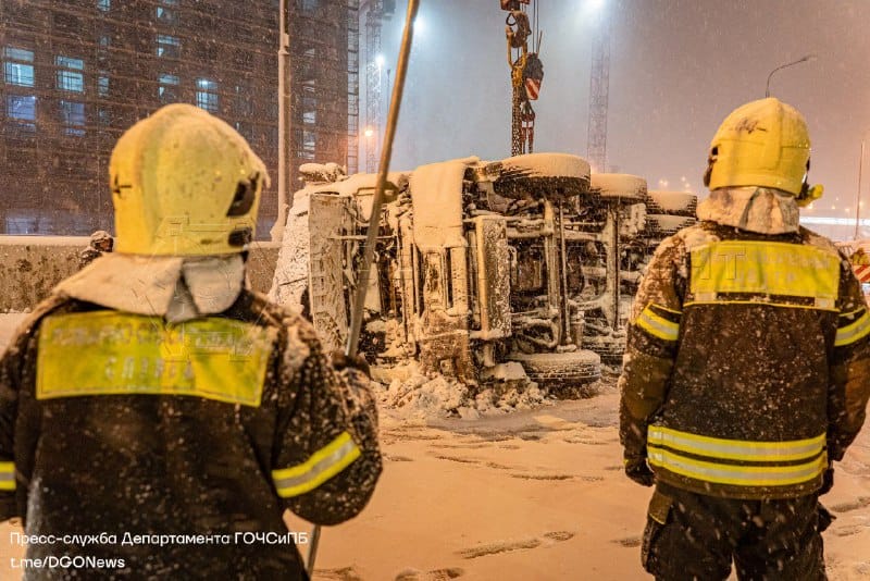 Четыре автомобиля столкнулись на МКАДе