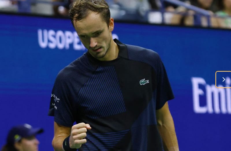 Даниил Медведев вышел в четвертый раунд US Open