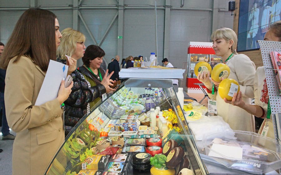 еда продукты выставка Михаил Ковалёв