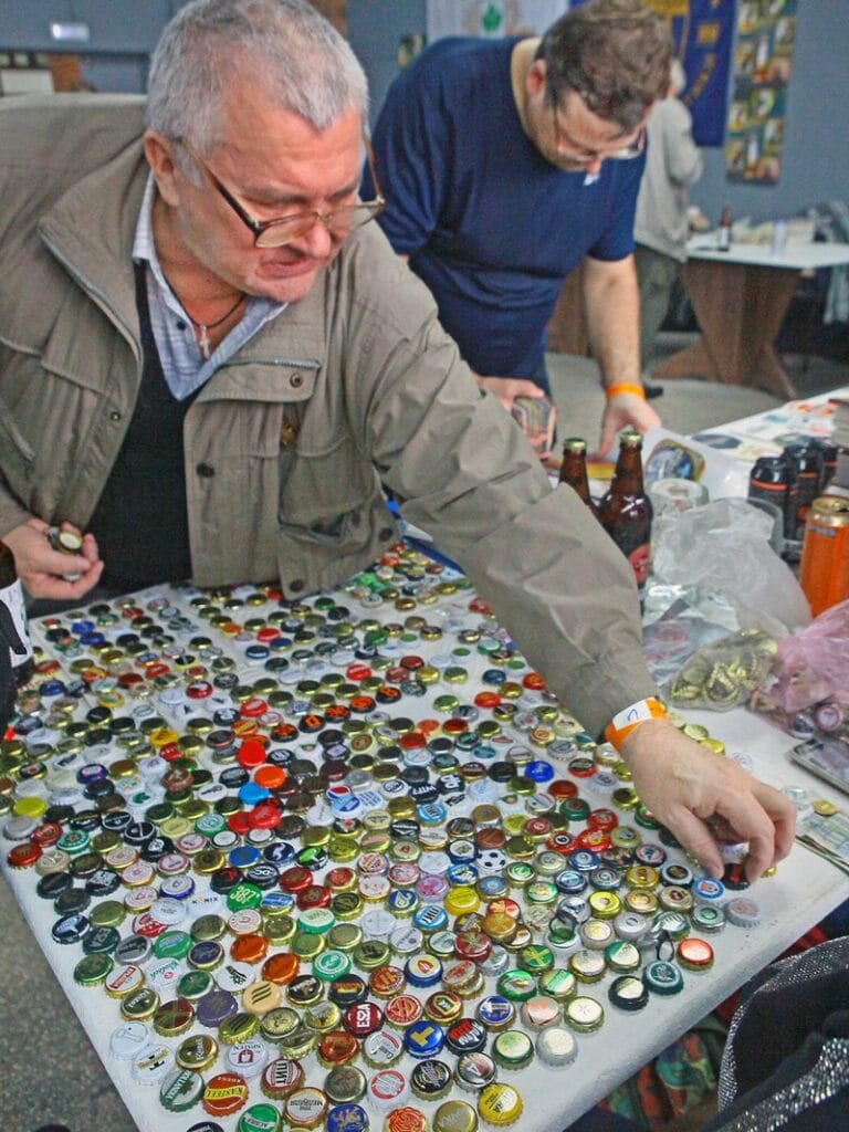 пивные коллекционеры, фото Михаил Ковалёв