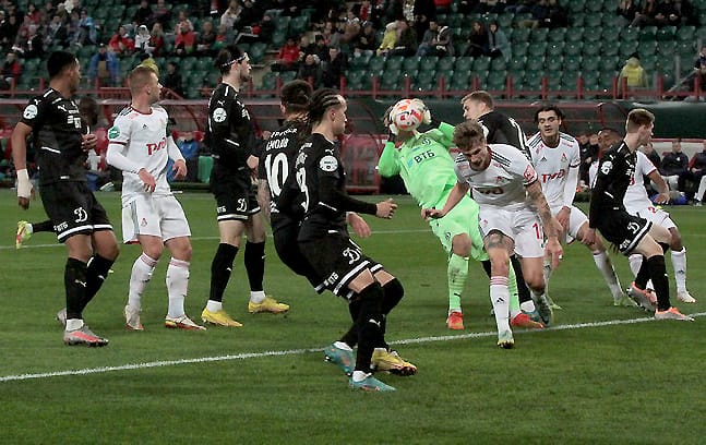 футбол, Локомотив-Динамо, Фото – Сергей Виноградов.