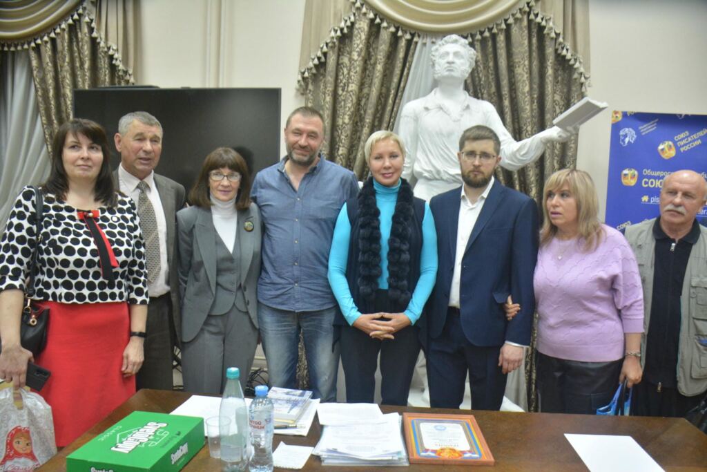 Писатели Подмосковья выбрали нового главу филиала Союза писателей России
