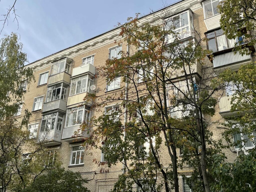 В пятиэтажке 1957 года постройки на улице Маршала Рыбалко завершен капремонт