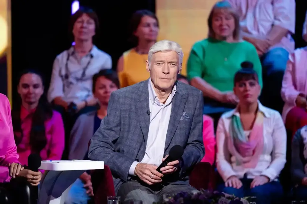 Актер Борис Щербаков стал ведущим программы «Хорошие песни»