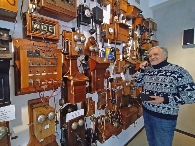Барышня, дайте Кремль!