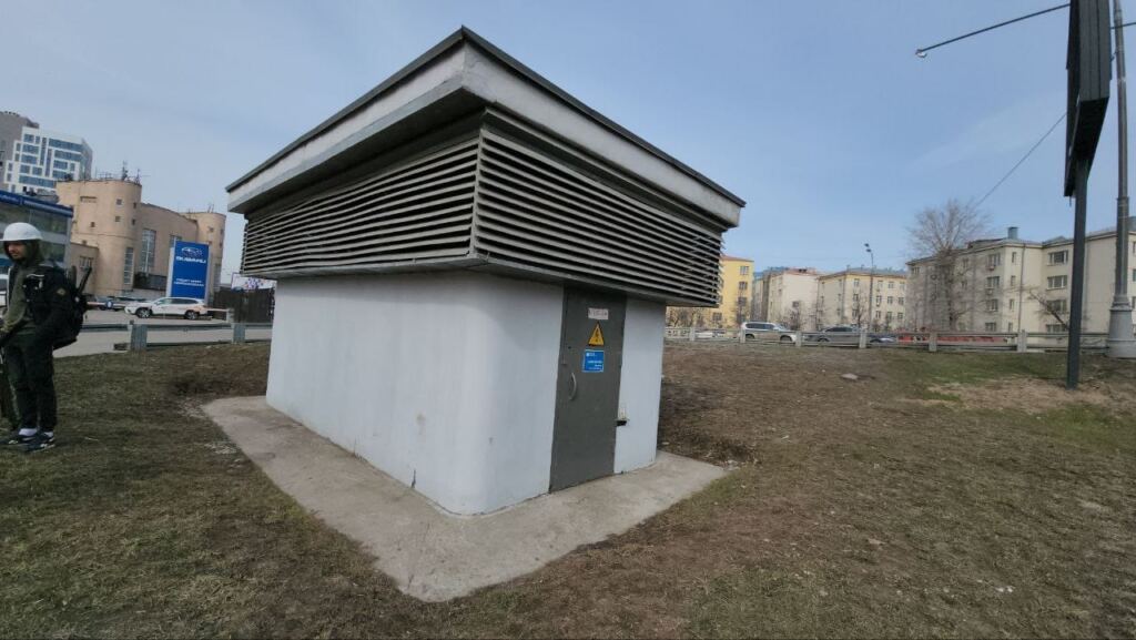Около 400 вентиляционных шахт коллекторов обновят в Москве