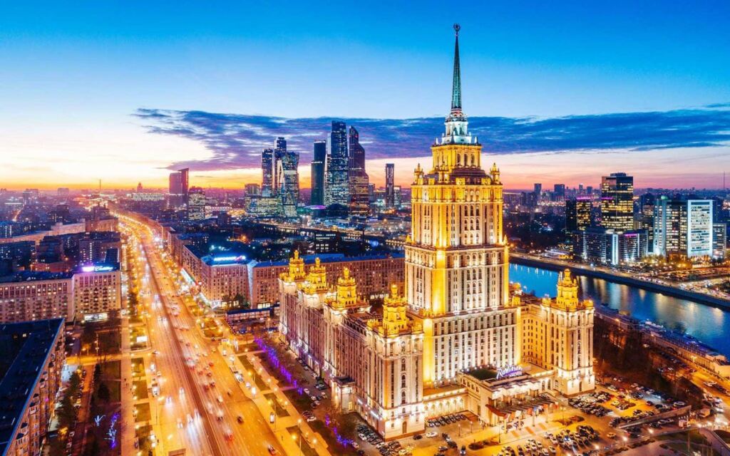 Работники жилищно-коммунального хозяйства отмечают профессиональный праздник