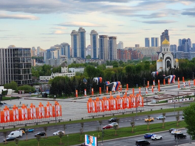 В Москве начали отключать отопление