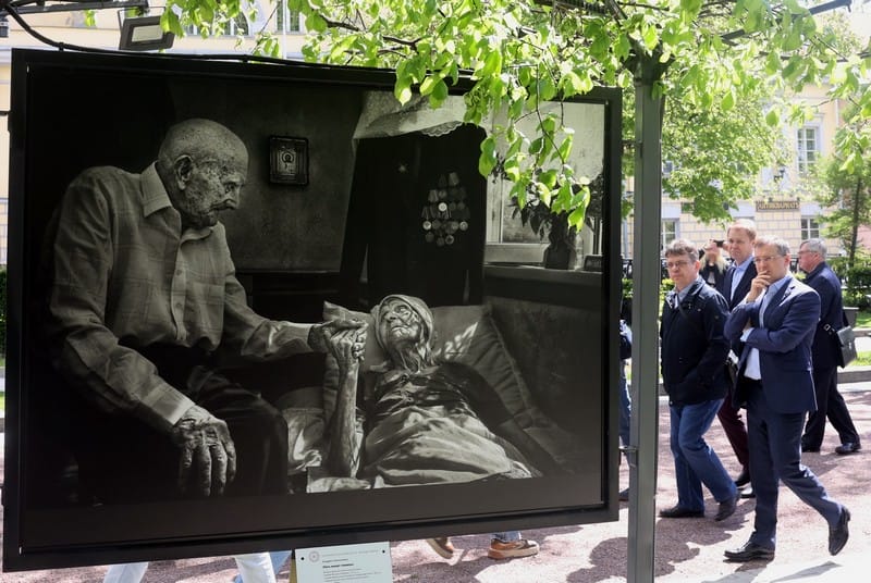 «Время для тишины». Фотовыставка на Тверском бульваре