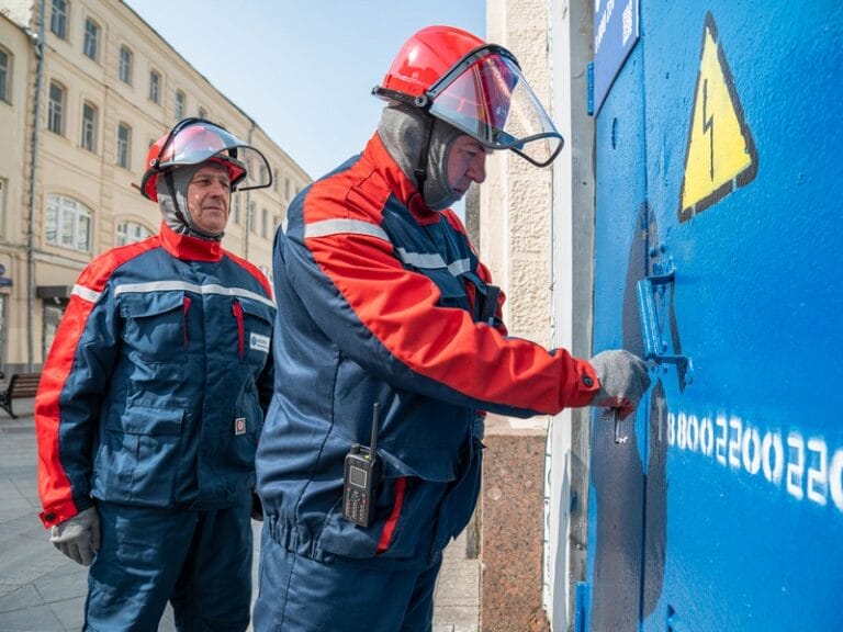 Энергетики Москвы наращивают объемы строительства сетей 20 кВ