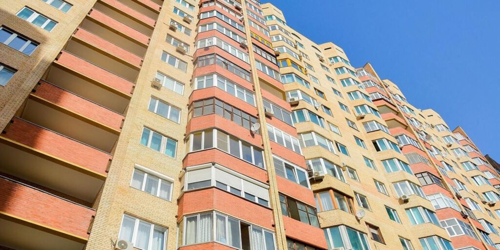В 2025 году более 400 московских домов получили новые системы электроснабжения