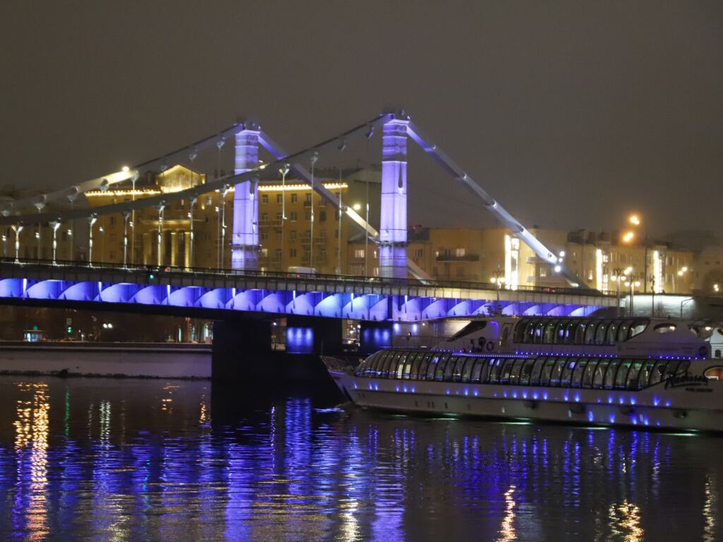 Уличное освещение в Москве переведено на летний режим работы
