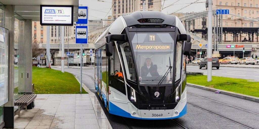 В Москве оборудуют приподнятые посадочные платформы