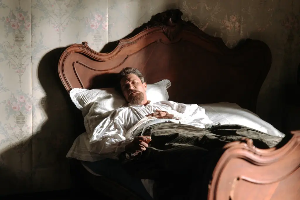 Деревянко, Добронравов и Лагашкин сыграли себя в сериале СТС