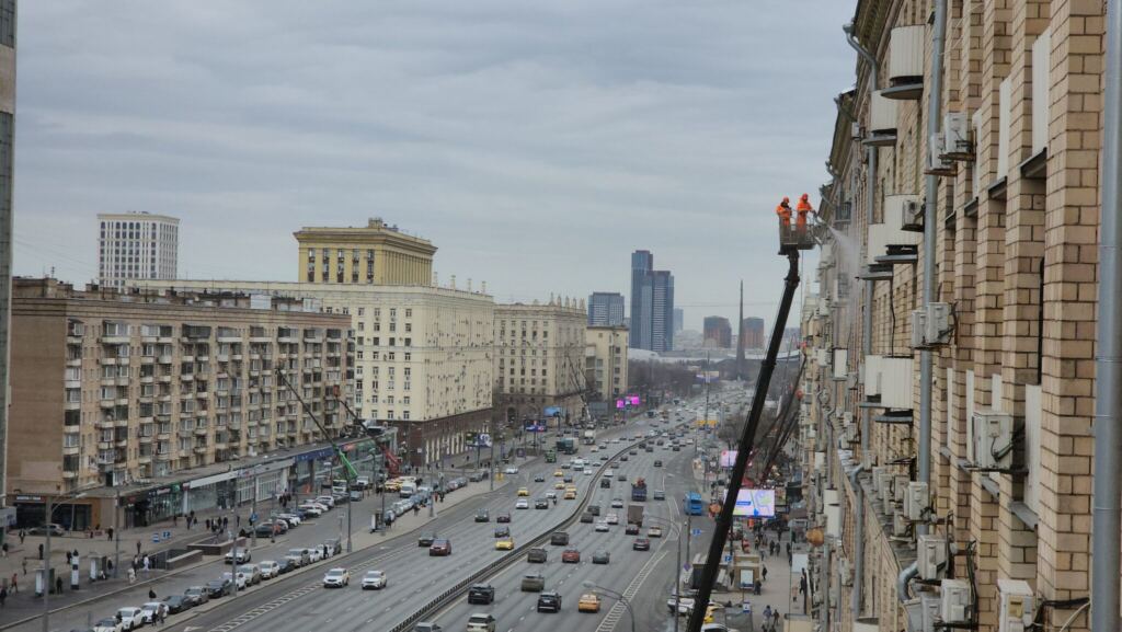 В Москве пройдут масштабные работы по промывке фасадов зданий
