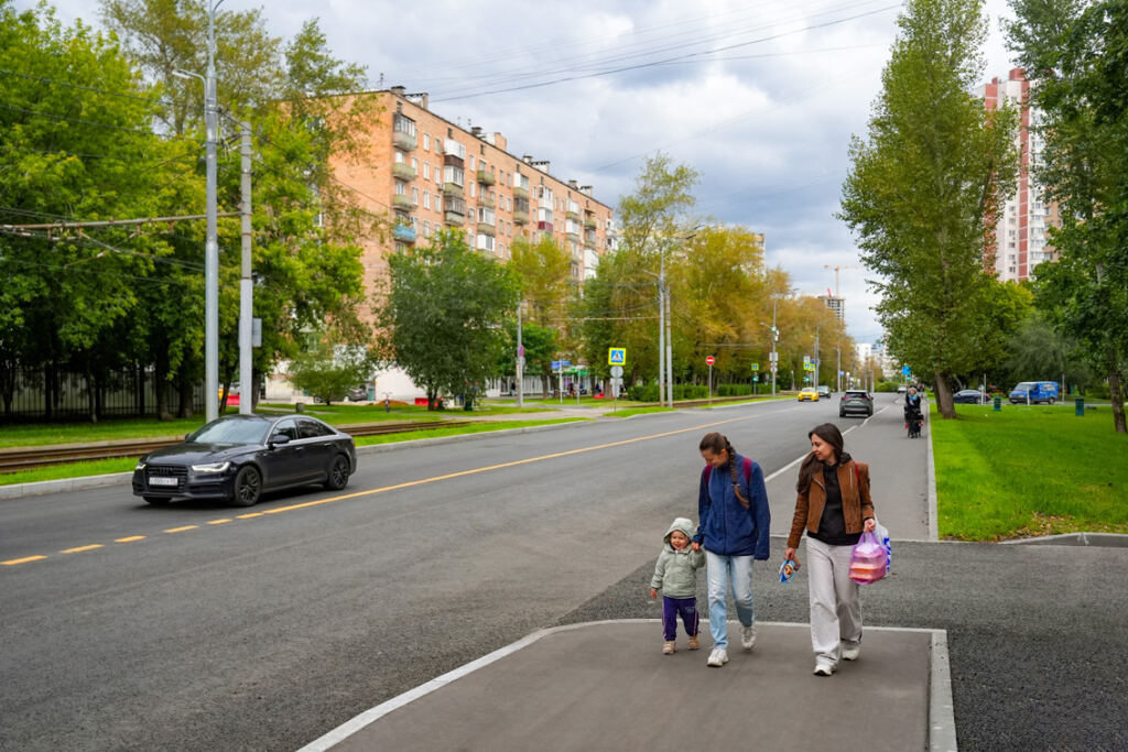 Дорога люди город Фото: Комплекс городского хозяйства Москвы