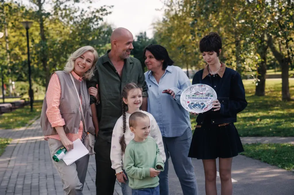Максим Аверин, Мария Куликова и Елена Яковлева снова встретились на съемках сериала «Склифосовский»