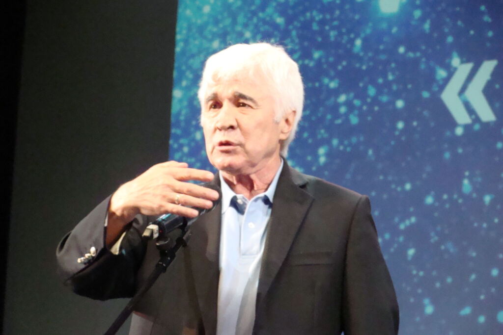Евгений Ловчев