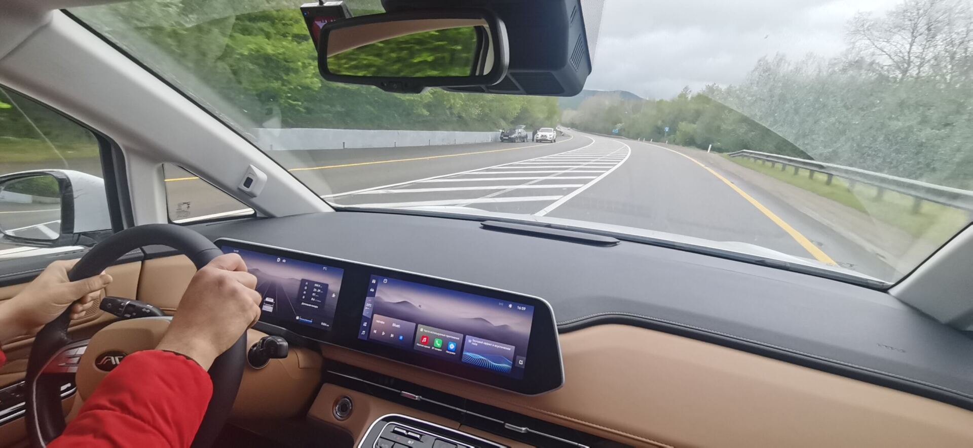 выставка автомобилей Фото предоставлены организатором проекта