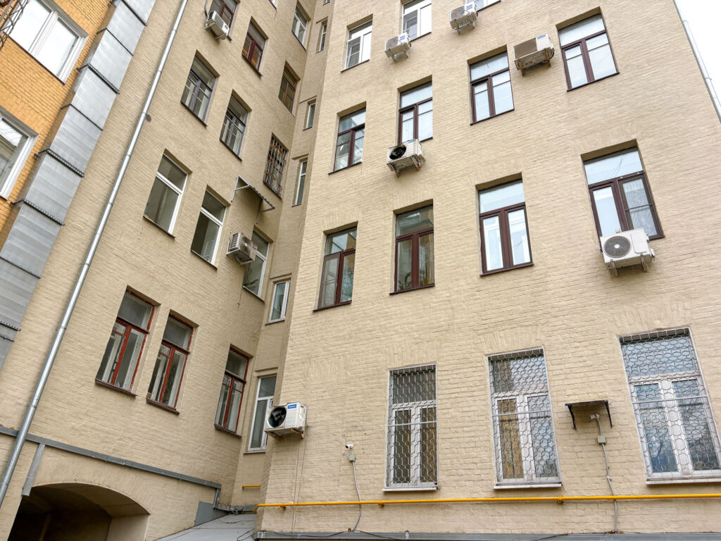 Установка нового пассажирского лифта в доме по адресу: город Москва, улица Малая Ордынка, дом 36, фото ФКР