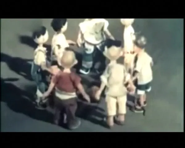 Новый футбольный мяч