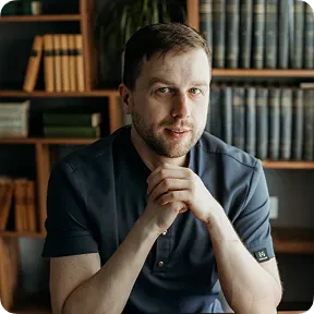 Врач Шахматов Антон Павлович, стоматология АРК-СТОМ