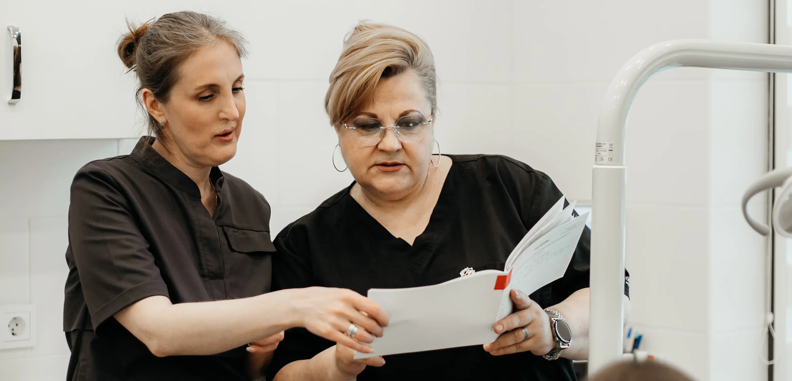 Как распознать кариес на ранней стадии и что делать?