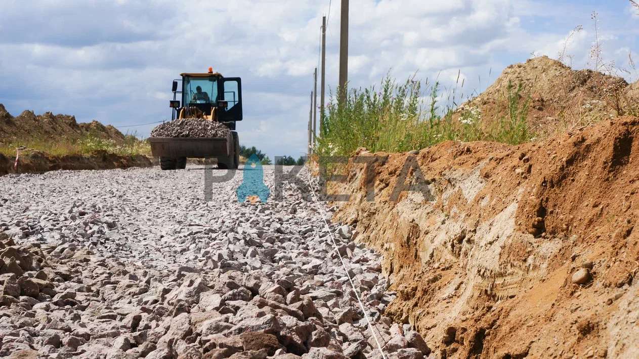 Особенности дорог из боя бетона: плюсы и минусы
